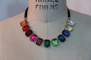 Accessory shape angular